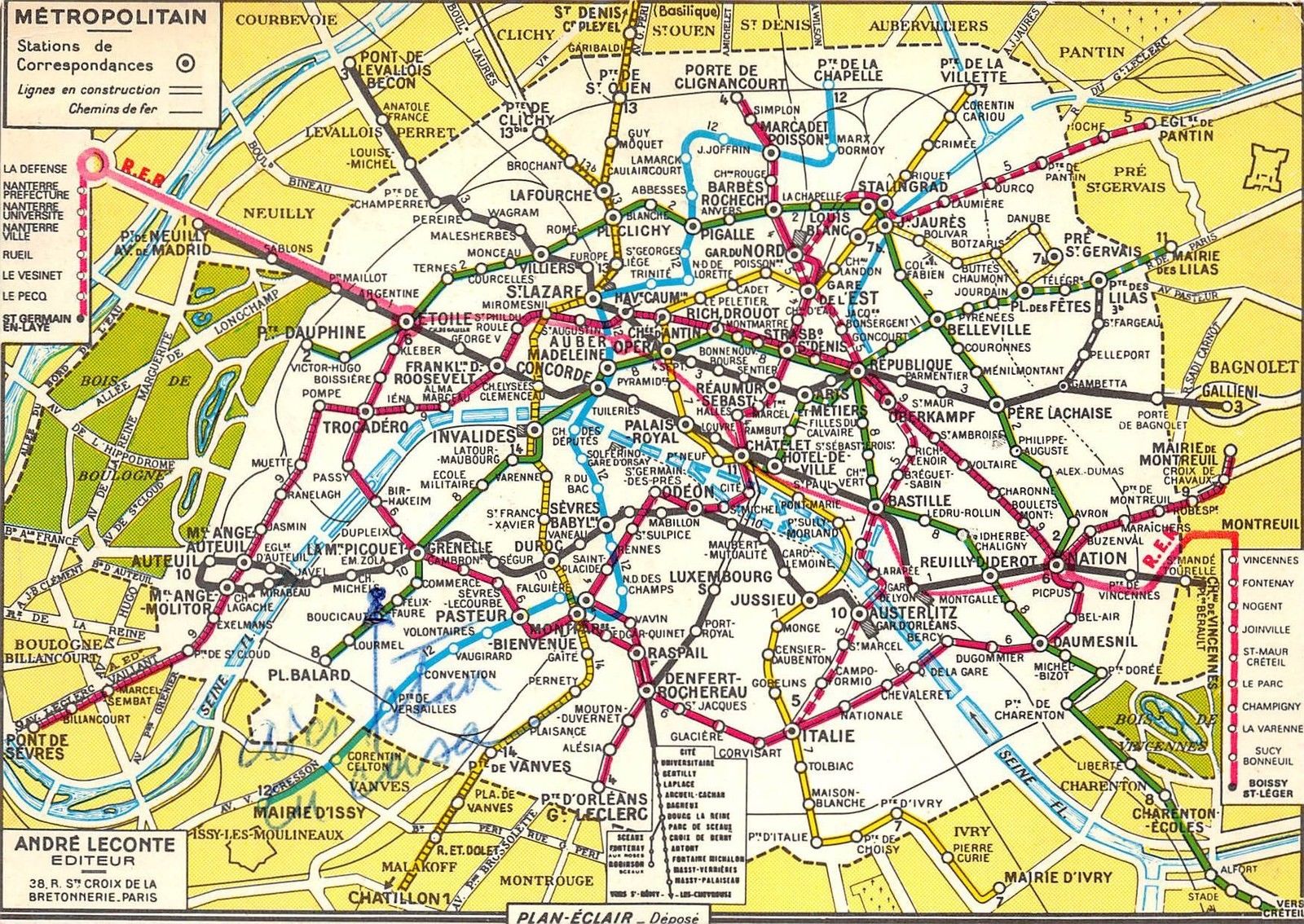 Parigi Chatelet Les Halles Architettura E Informazione Pubblica